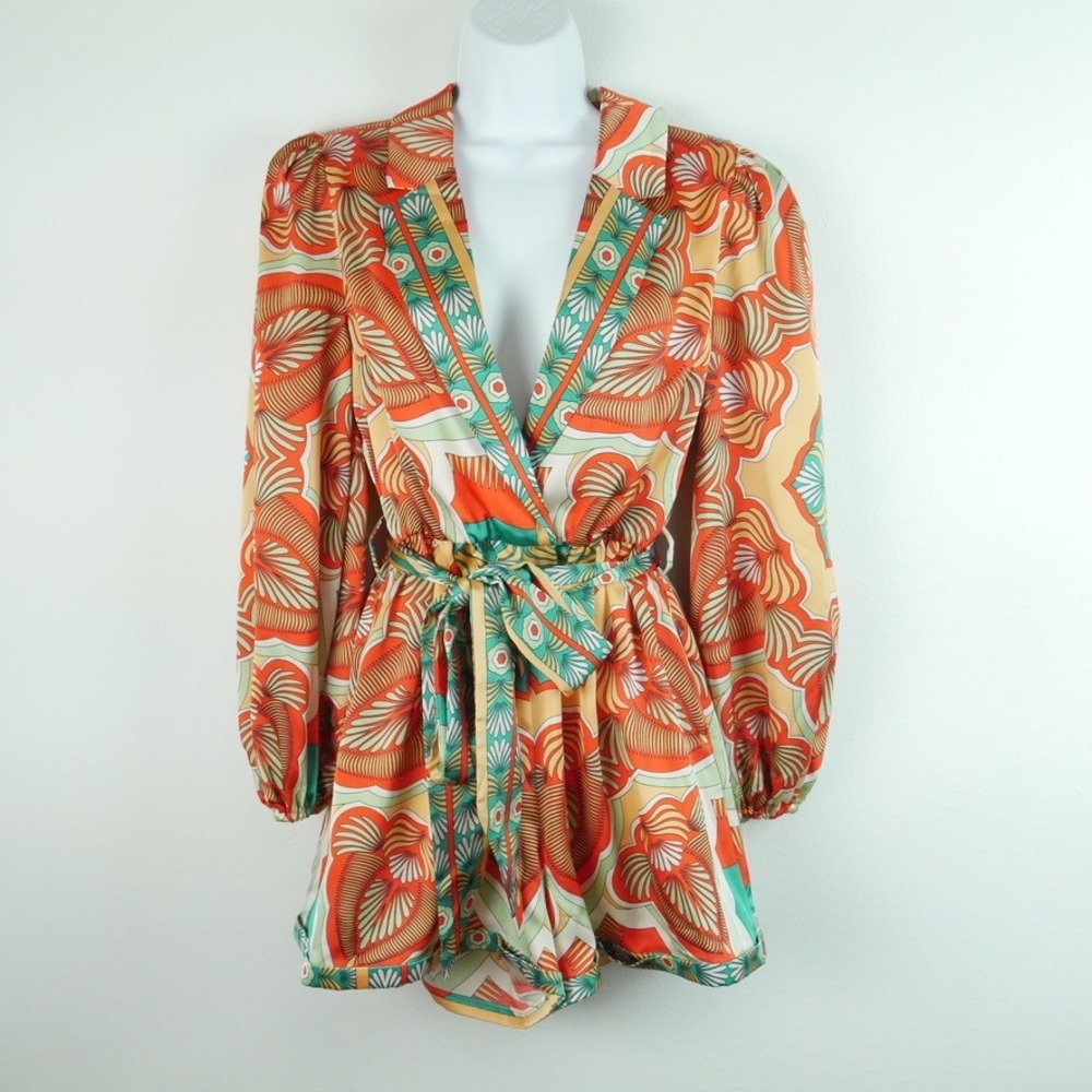 Elliatt NWT Neomi Romper Orange Green Floral Retro Long Sleeve Satin Resort M - Picture 1 of 13